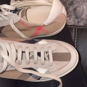 Burberry sneakers